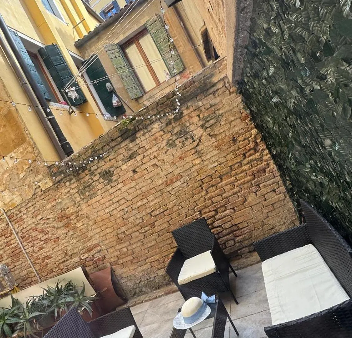Calle De Le Pazienze Apartments Βενετία