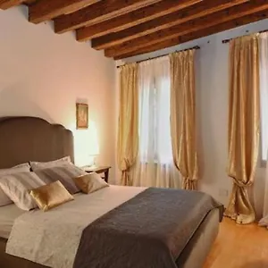 https://leone-marciano.hotelslidodijesolo.com
